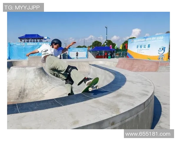 武汉滑板队快攻战术解析与滑板文化的融合探讨