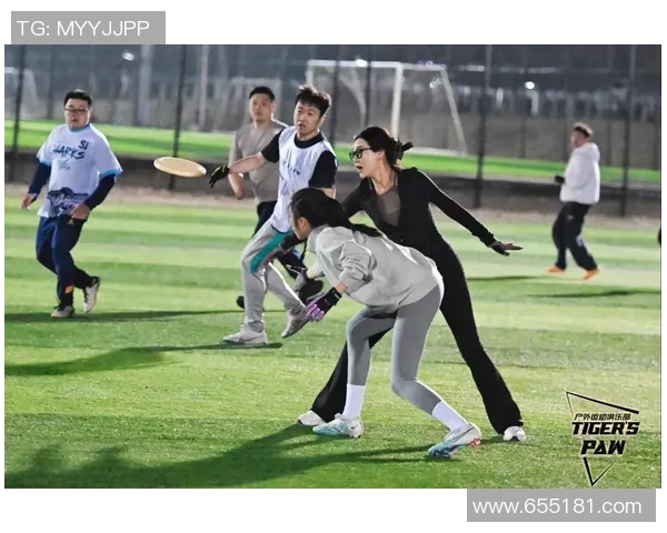 武汉飞盘队心理素质深度对比分析与竞技表现的关系探讨 武汉飞盘队心理素质深度对比分析与竞技表现的关系探讨