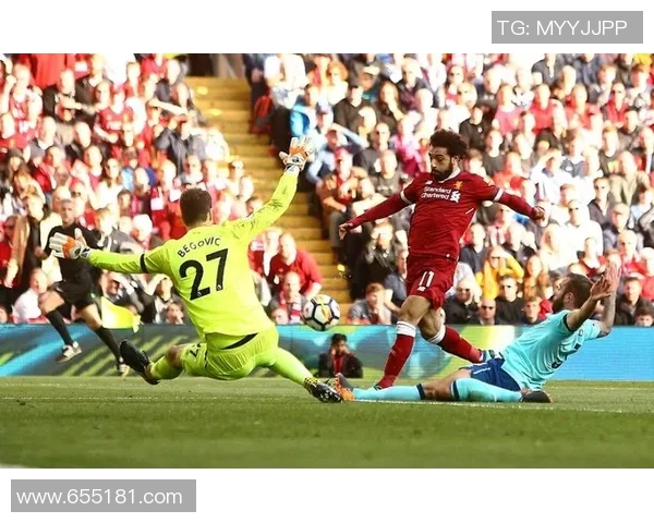 费雷拉与费伦斯激战正酣球迷期待精彩对决与精彩进球